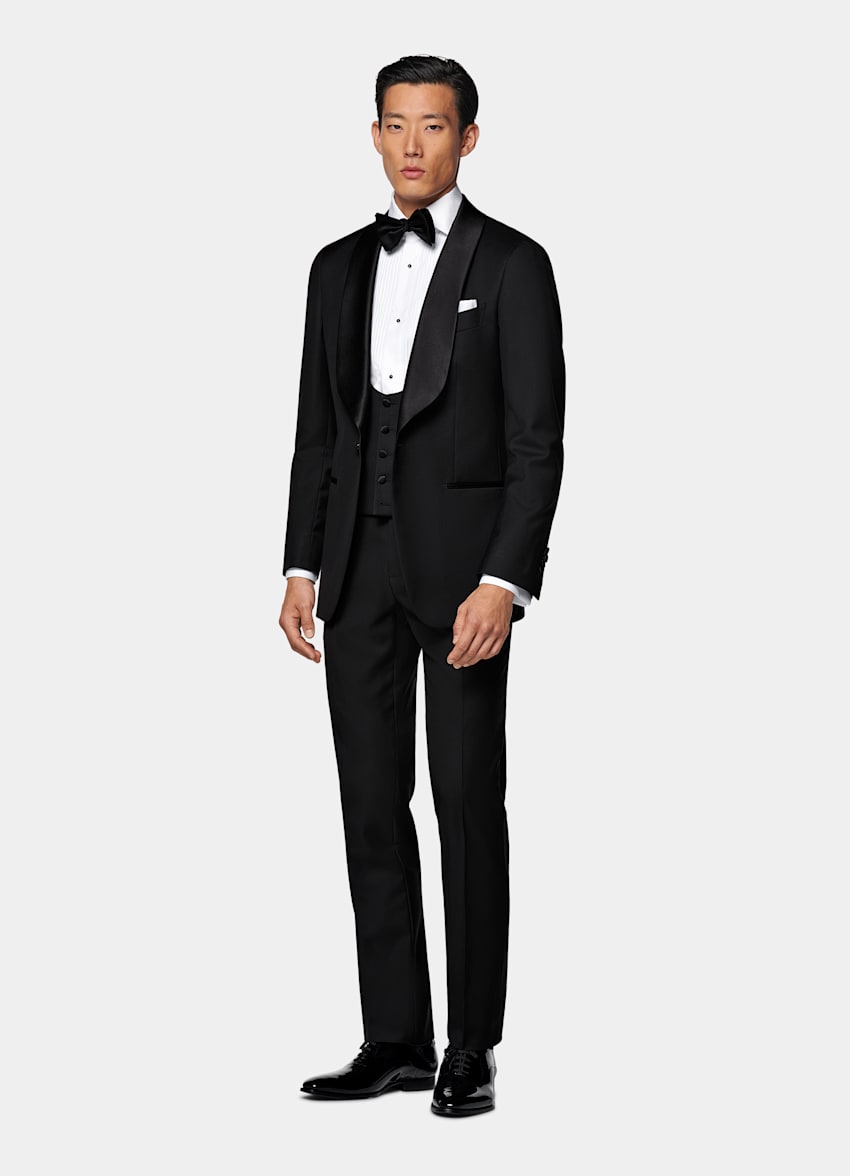 Black Three-Piece Tailored Fit Havana Tuxedo