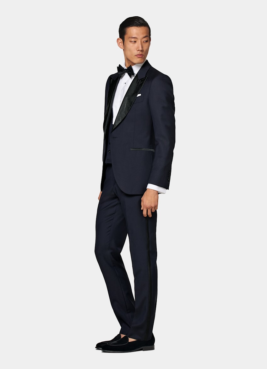 Navy Three-Piece Tailored Fit Lazio Tuxedo