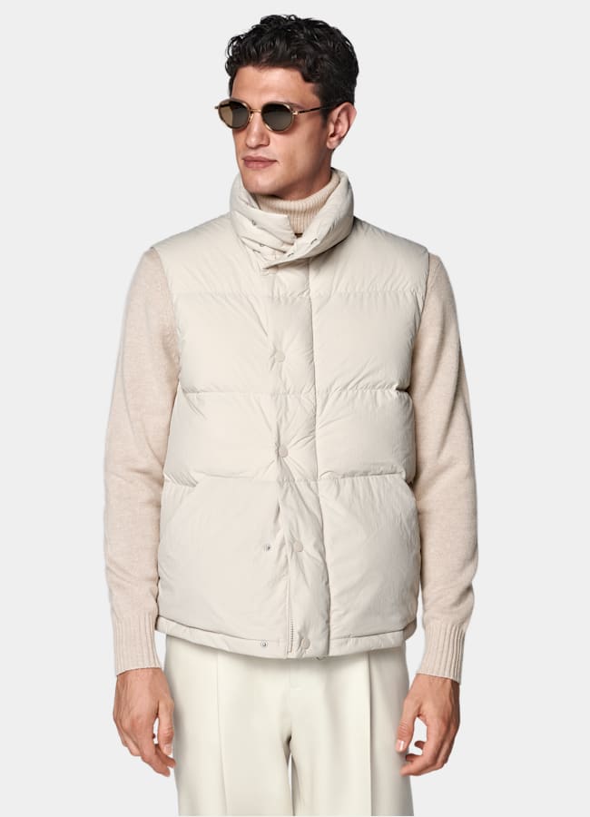 SUITSUPPLY Technischer Stoff von Olmetex, Italien Daunenweste sand