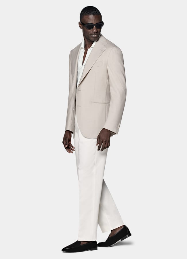 SUITSUPPLY All Season Wrinkle-Free 4-Ply Wool by Rogna, Italy Light Taupe Relaxed Fit Roma Suit Jacket