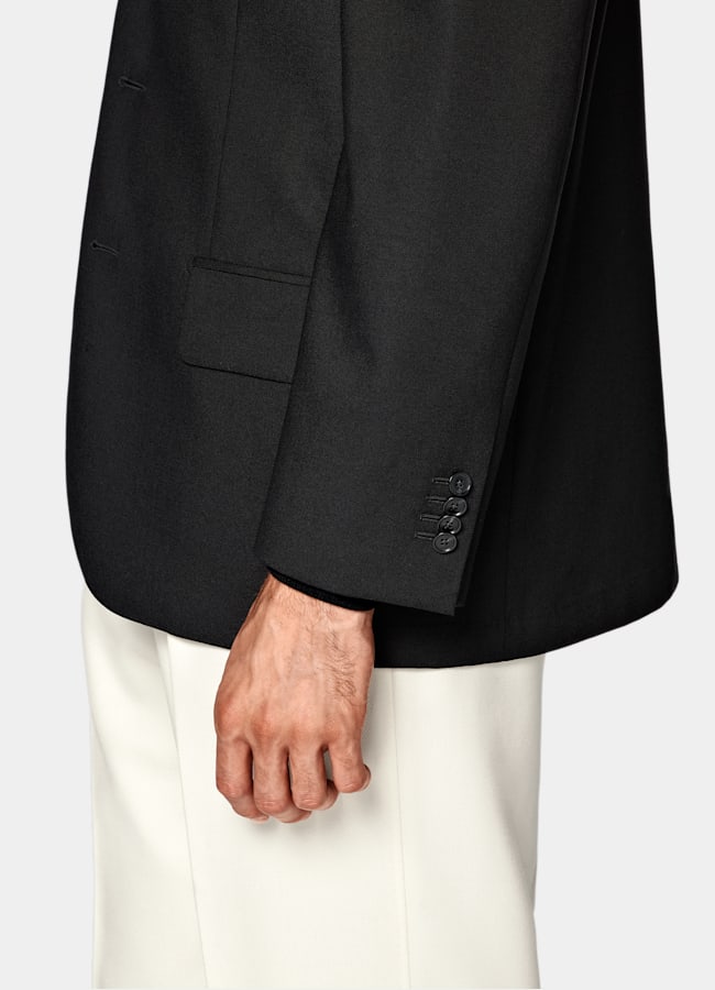 SUITSUPPLY All Season Wrinkle-Free 4-Ply Wool by Rogna, Italy Black Relaxed Fit Roma Suit Jacket