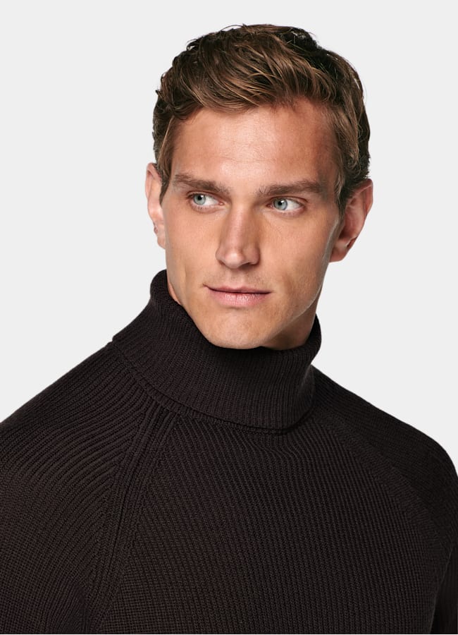 SUITSUPPLY Pure Wool Dark Brown Ribbed Turtleneck