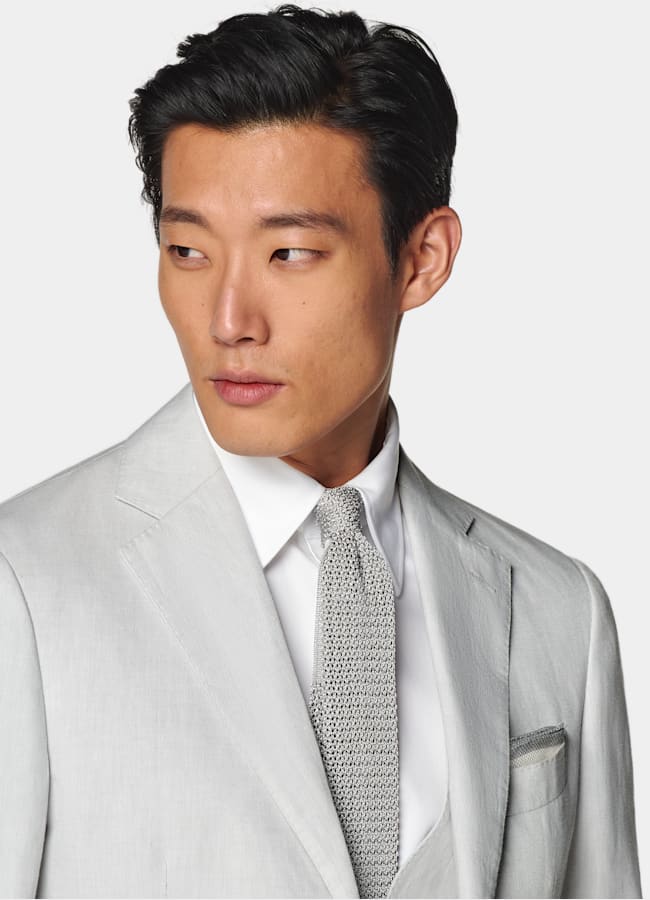 SUITSUPPLY Summer Linen Cotton by Di Sondrio, Italy Light Grey Three-Piece Tailored Fit Havana Suit