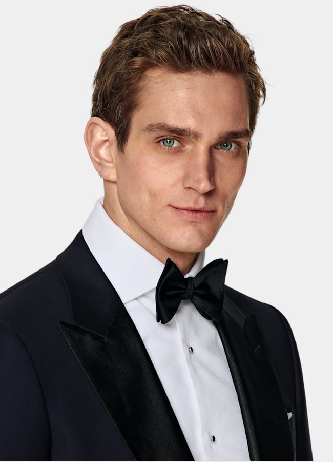 SUITSUPPLY All season Pura lana S110's - Vitale Barberis Canonico, Italia  Smoking Lazio tre pezzi blu navy tailored fit