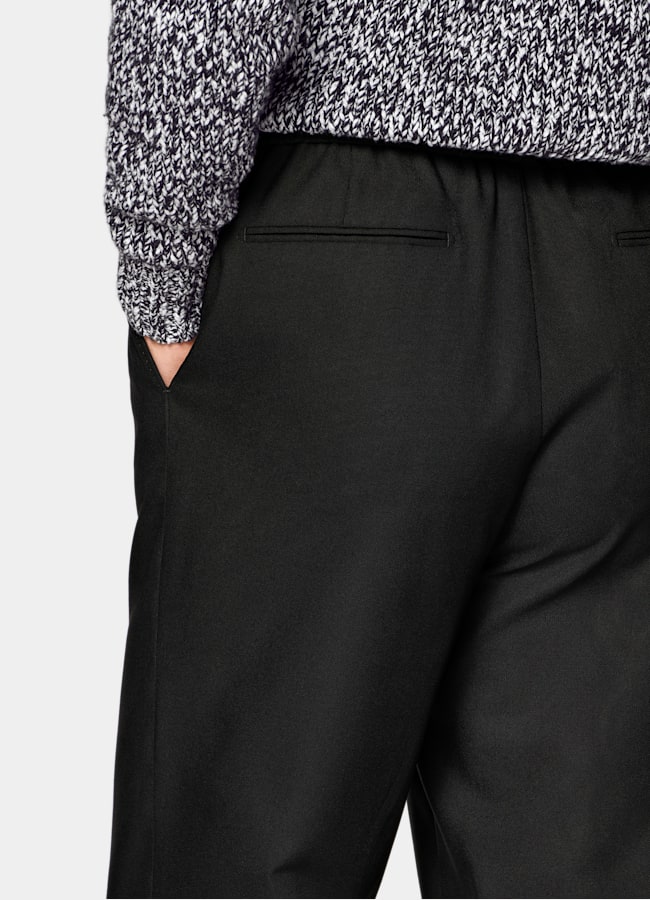 SUITSUPPLY All Season Wrinkle-Free 4-Ply Wool by Rogna, Italy Black Relaxed Fit Roma Suit