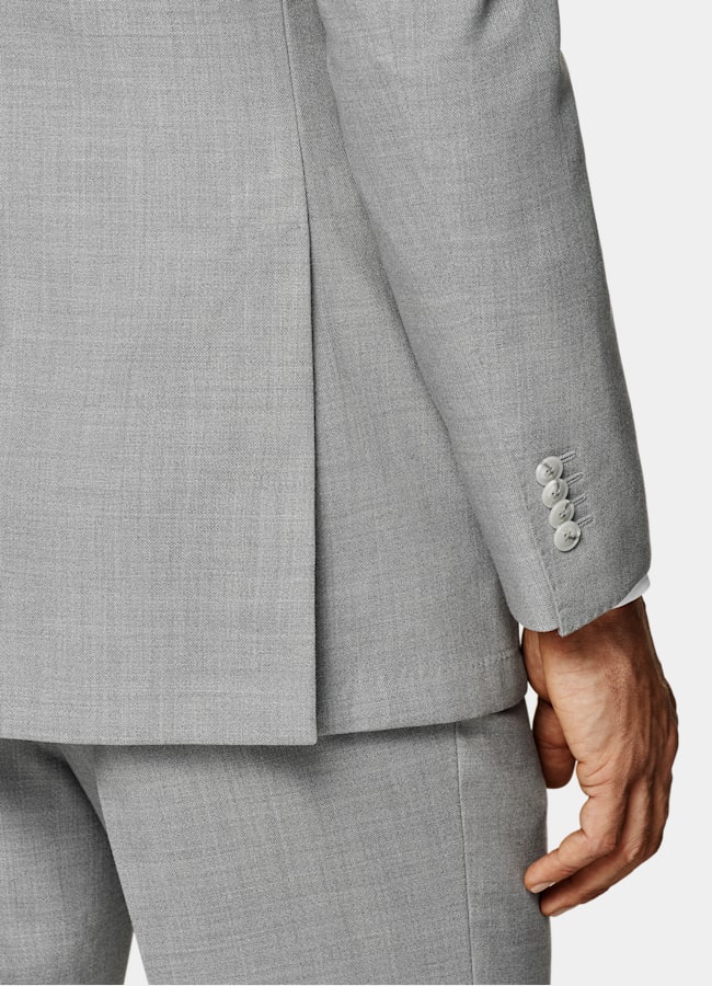 SUITSUPPLY All Season Wrinkle-Free 4-Ply Wool by Rogna, Italy Light Grey Tailored Fit Havana Suit