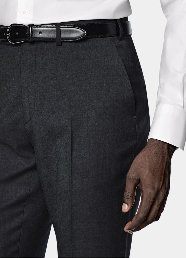 SUITSUPPLY All Season Pure Wool by Reda, Italy Dark Grey Perennial Tailored Fit Havana Suit