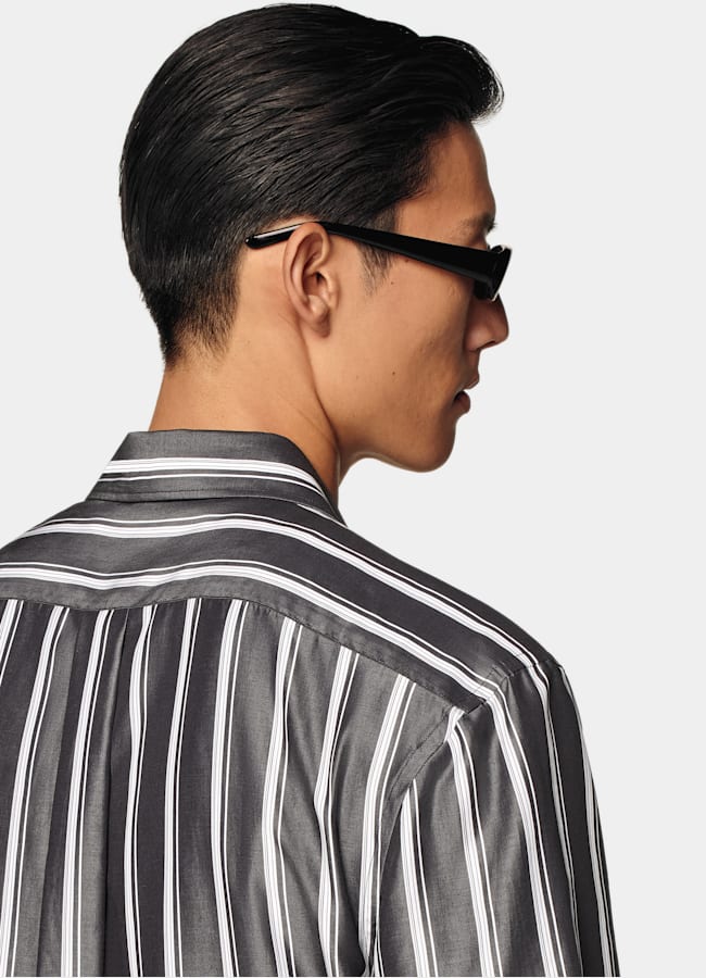 SUITSUPPLY Lyocell by Albini, Italy Black Striped Lyocell Short Sleeve Shirt