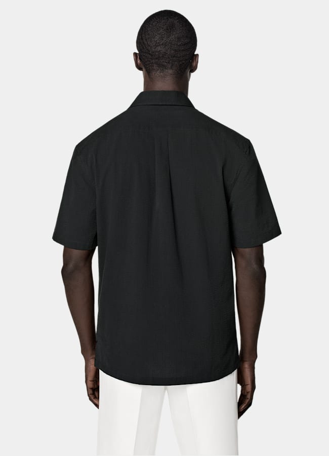 SUITSUPPLY Ägyptische Baumwolle Seersucker von Testa 1919 Srl, Italien Schwarzes Baumwollhemd mit kurzen Ärmeln