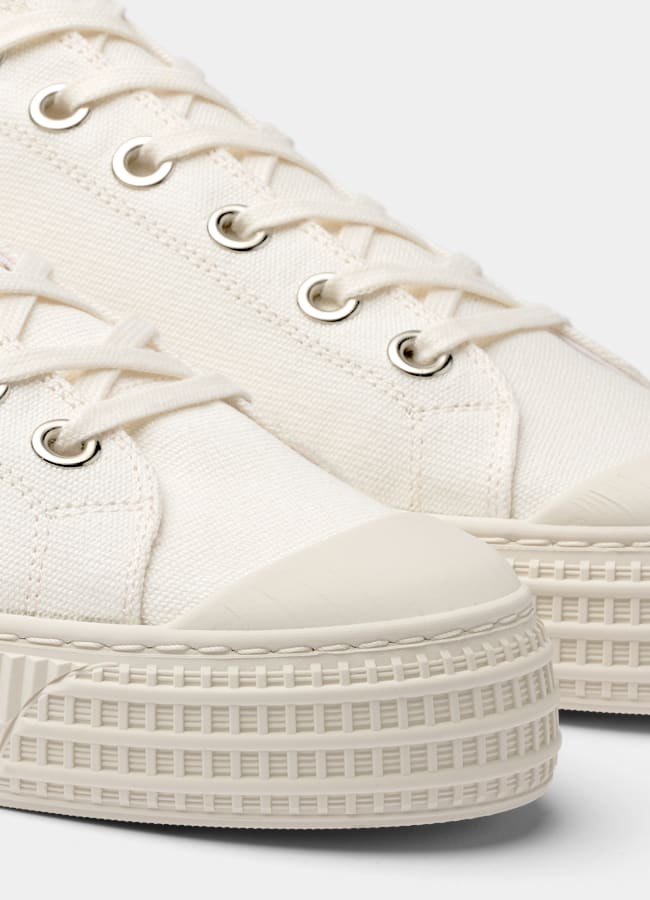 SUITSUPPLY Canvas Off-White Sneaker