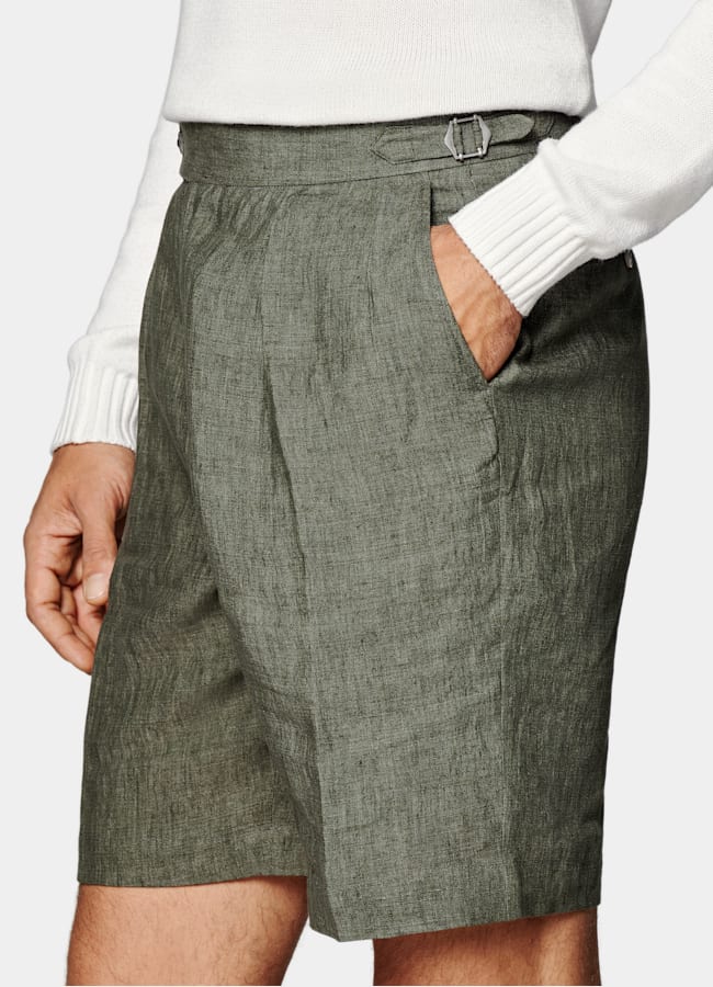 SUITSUPPLY Pure Linen by Leomaster, Italy Dark Green Straight Leg Shorts