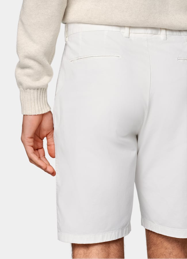 SUITSUPPLY Stretch Cotton by Di Sondrio, Italy Off-White Slim Leg Shorts