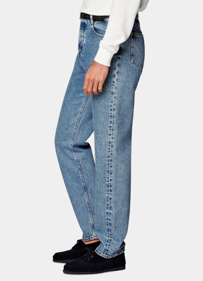 SUITSUPPLY All Season Denim con orillo de Candiani, Italia Vaqueros azul intermedio lavado Straight Leg Tapered
