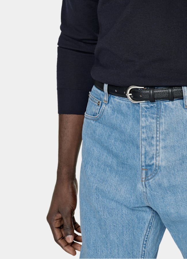 SUITSUPPLY Pure Wool Navy Merino V-Neck