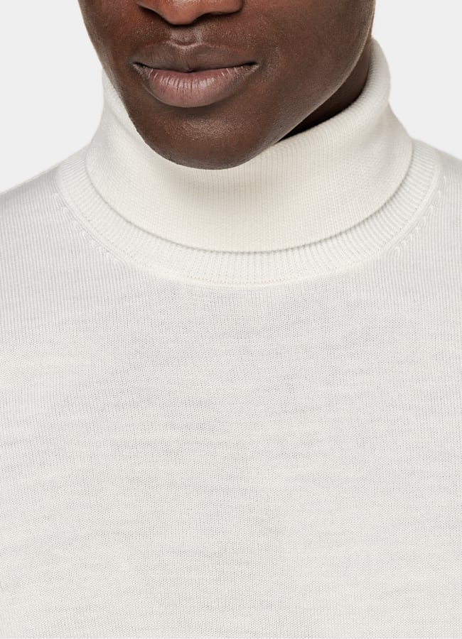 SUITSUPPLY Pure Wool Off-White Merino Turtleneck