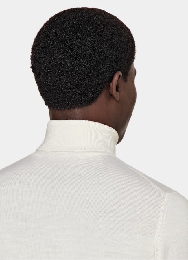 SUITSUPPLY Pure Wool Off-White Merino Turtleneck