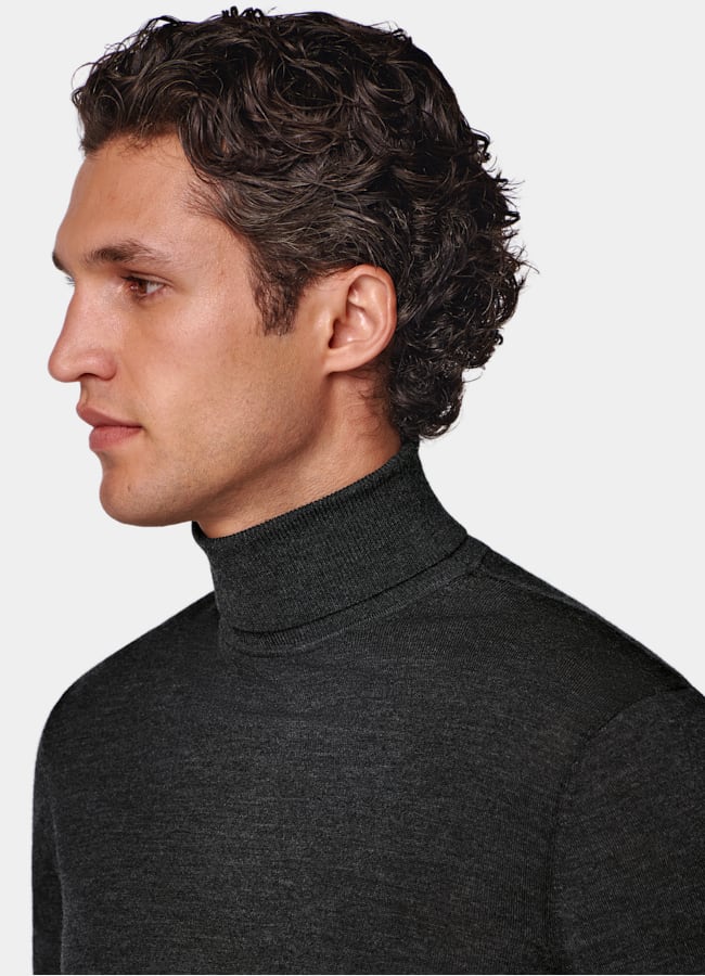 SUITSUPPLY Pure Wool Dark Grey Merino Turtleneck