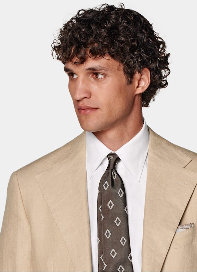 SUITSUPPLY Summer Pure Linen by Leomaster, Italy Sand Relaxed Fit Roma Suit