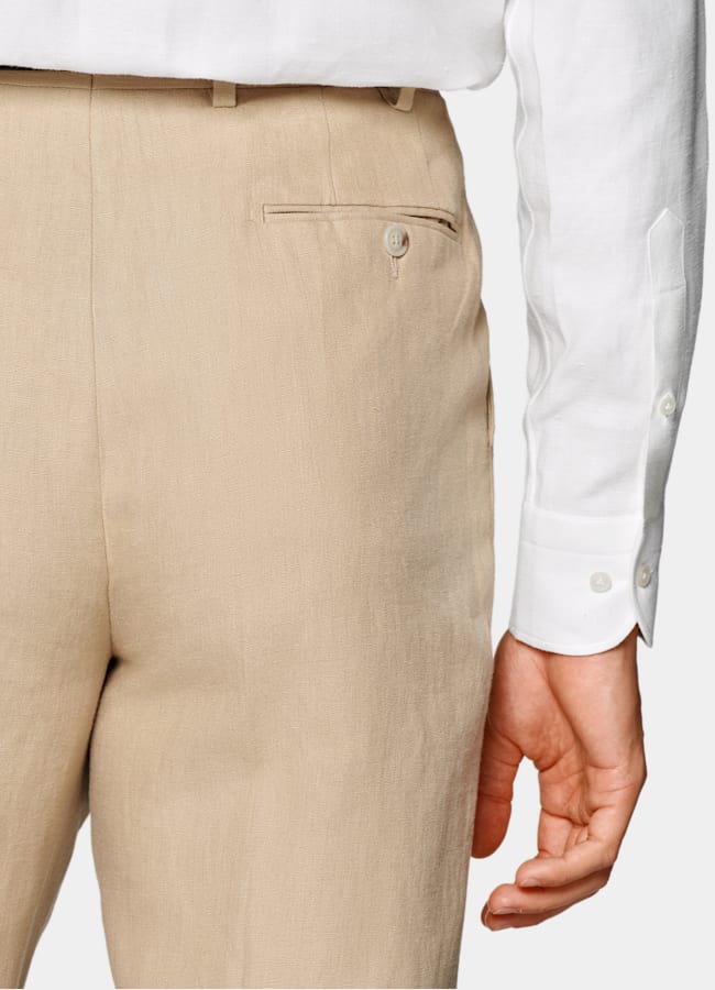 SUITSUPPLY Summer Pure Linen by Leomaster, Italy Sand Relaxed Fit Roma Suit