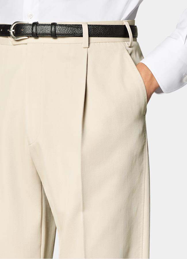 SUITSUPPLY All Season Pure S120's Wool by E.Thomas, Italy Sand Tailored Fit Milano Suit