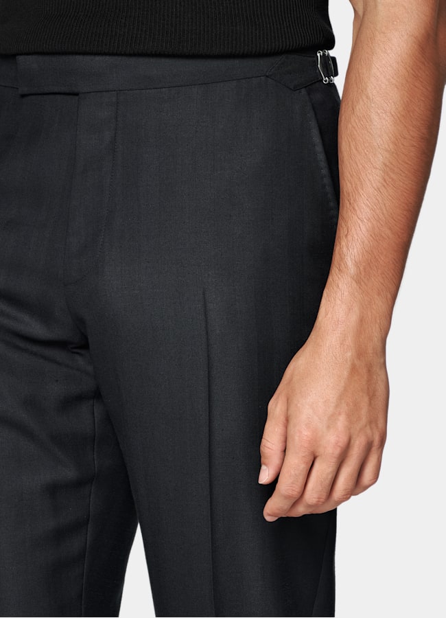 SUITSUPPLY Summer Wool Silk Linen by Rogna, Italy Navy Herringbone Tailored Fit Havana Suit