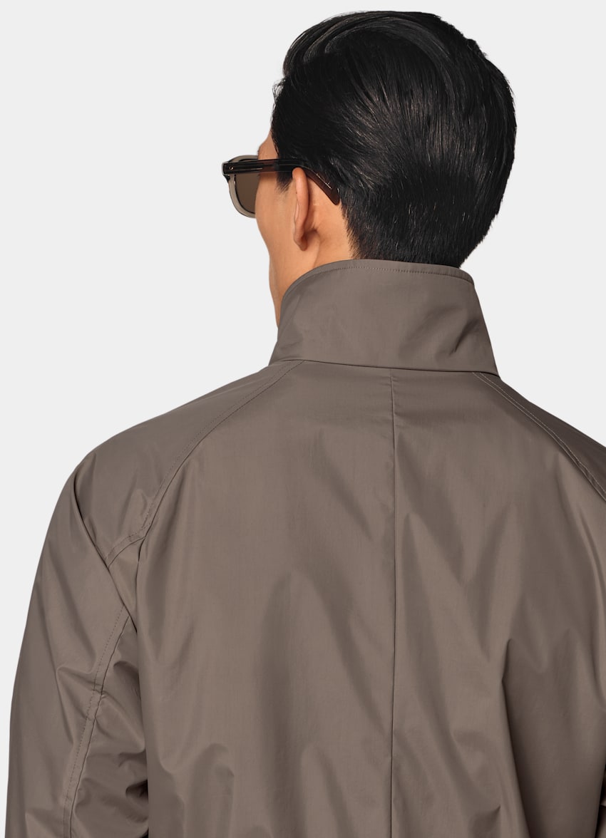 SUITSUPPLY Technical Fabric von Majocchi, Italien Taupe Field Jacket