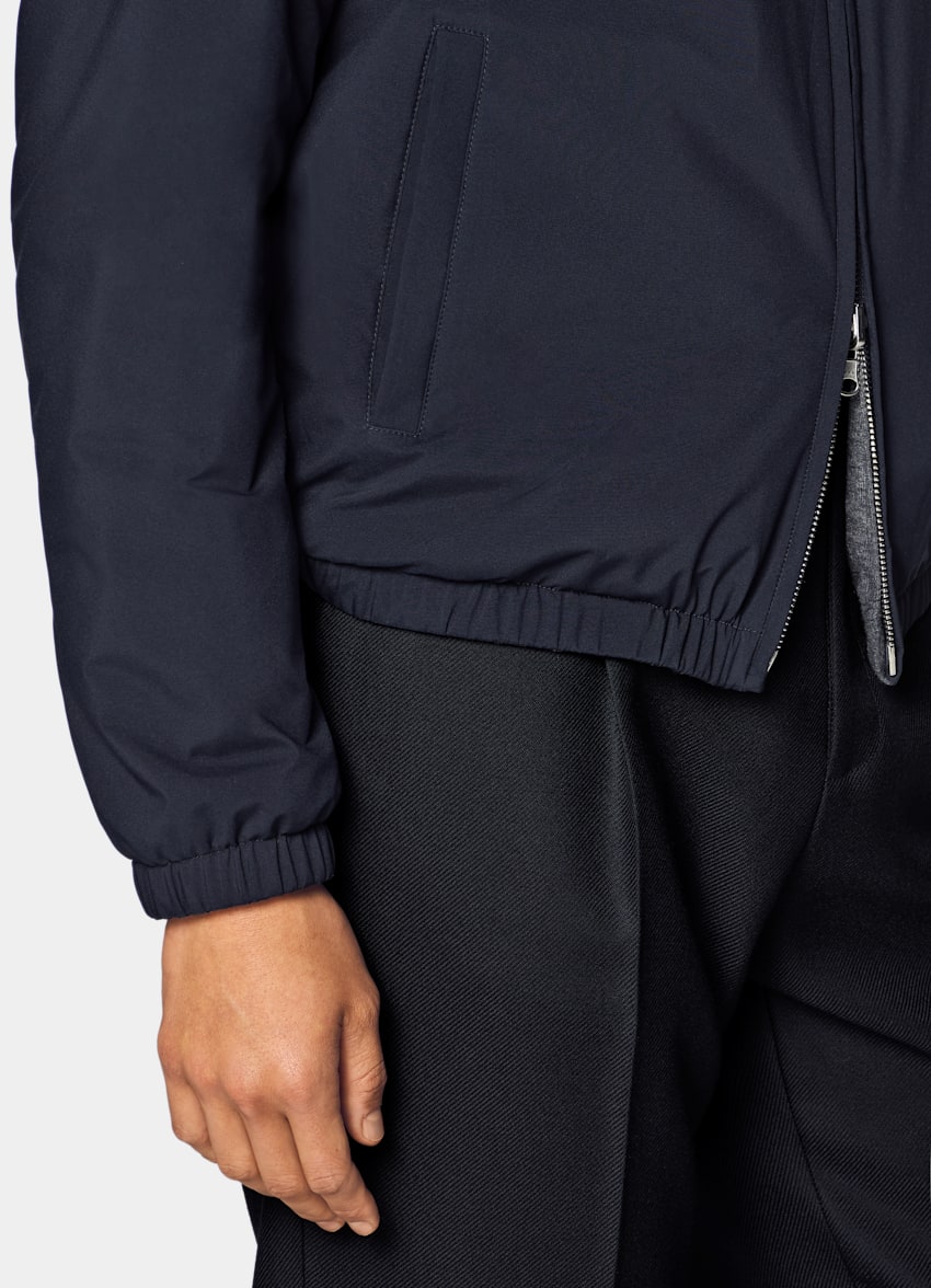 SUITSUPPLY Tissu technique d&eacute;perlant Bomber r&eacute;versible bleu marine
