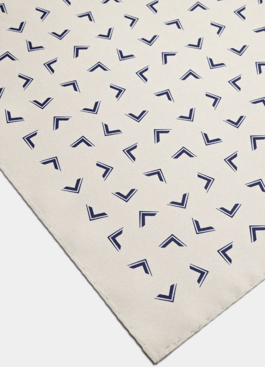 SUITSUPPLY Silk by Bottinelli, Italy Off-White Graphic Pocket Square