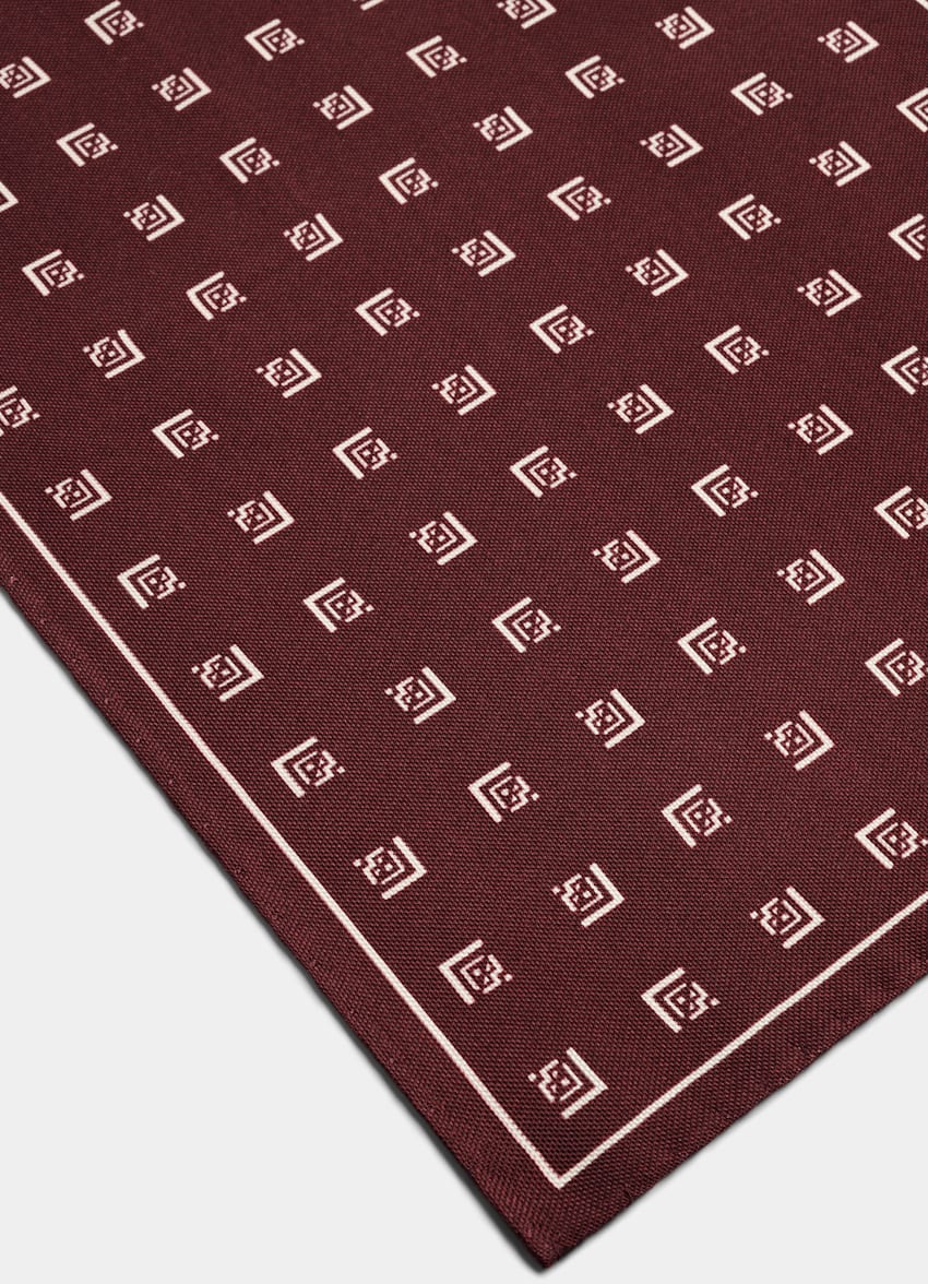 SUITSUPPLY Silk by Silk Pro, Italy Burgundy Graphic Pocket Square