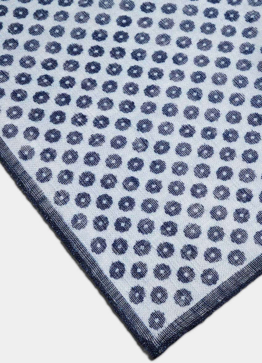 SUITSUPPLY Pure Silk by Fermo Fossati, Italy Light Blue Graphic Pocket Square