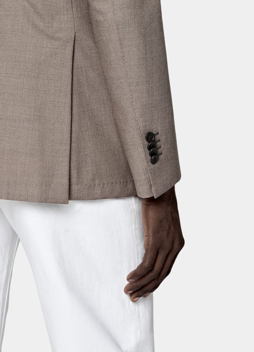 SUITSUPPLY All Season Wrinkle-Free 4-Ply Wool by Rogna, Italy Taupe Tailored Fit Havana Suit Jacket