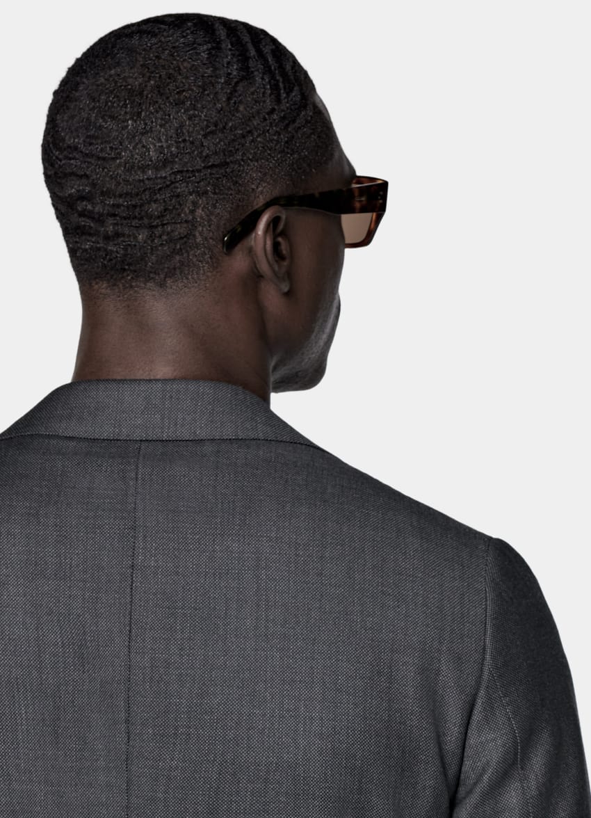 SUITSUPPLY All Season Pure S130's Wool by Reda, Italy Dark Grey Bird's Eye Tailored Fit Havana Suit Jacket