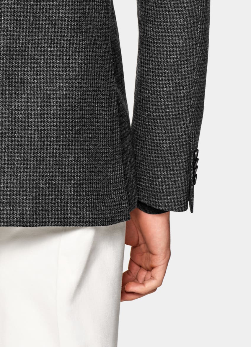 SUITSUPPLY Pure Wool by Marling & Evans, United Kingdom Dark Grey Houndstooth Tailored Fit Havana Blazer