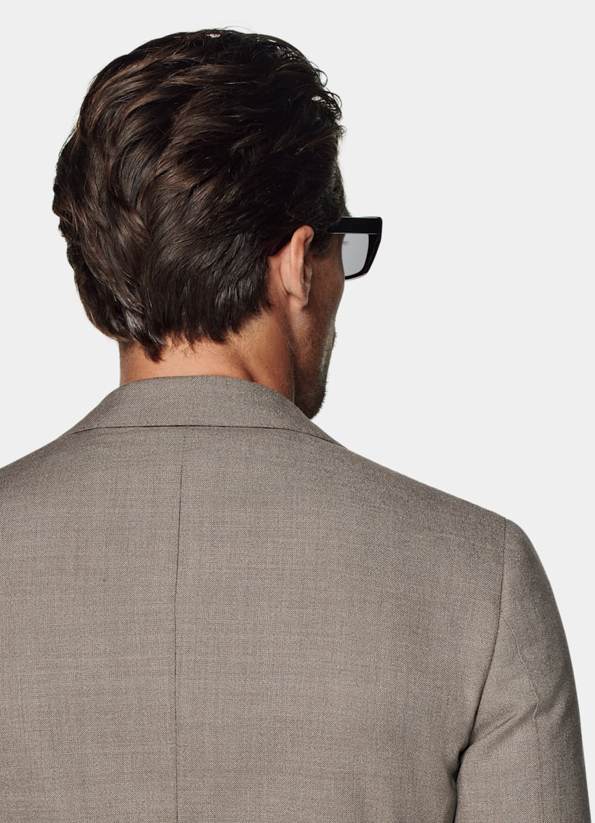SUITSUPPLY All season Knitterfreie 4fach-Schurwolle von Rogna, Italien Havana Sakko Taupe Tailored Fit