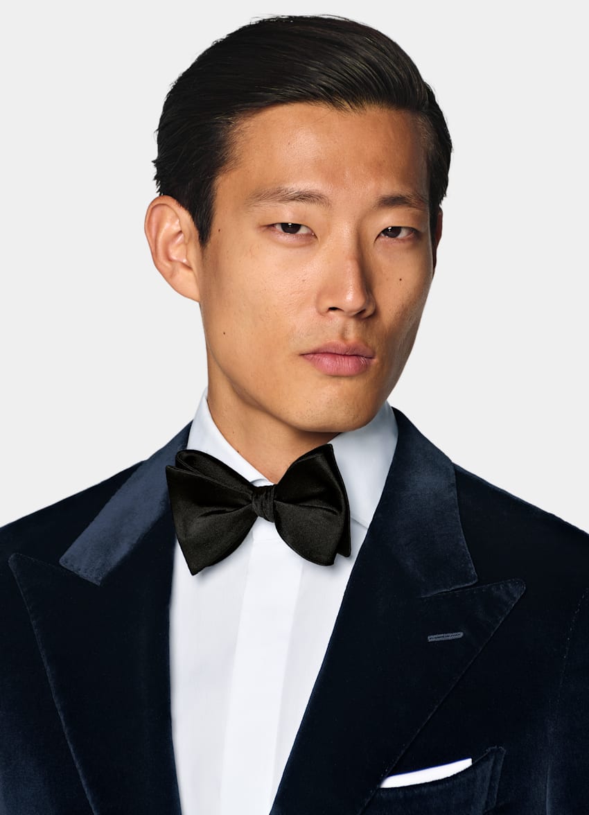 SUITSUPPLY All Season Stretch Cotton Velvet by Pontoglio, Italy Navy Tailored Fit Havana Dinner Jacket