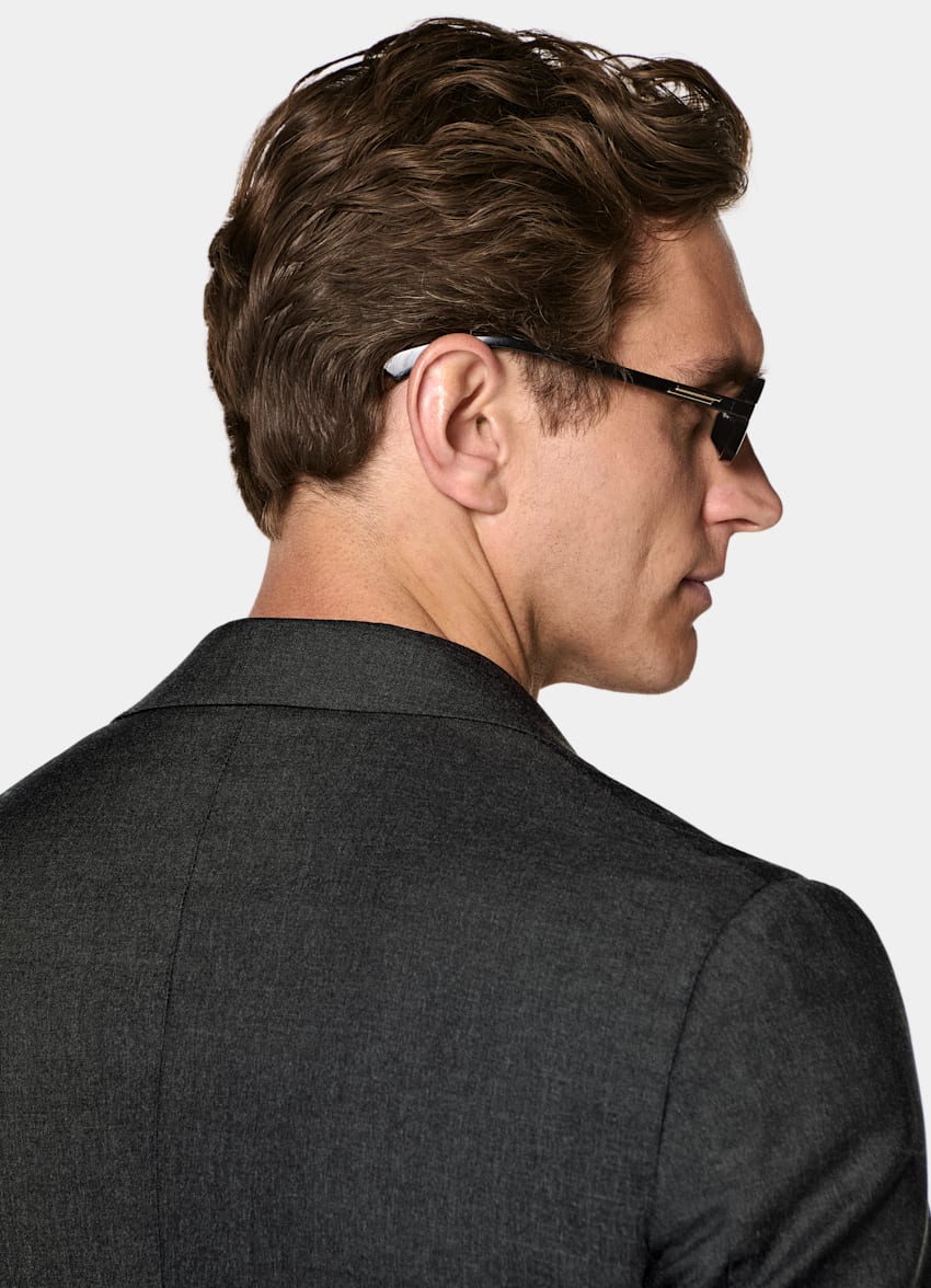 SUITSUPPLY All Season Pure Tropical Wool by Vitale Barberis Canonico, Italy Dark Grey Perennial Tailored Fit Havana Suit Jacket