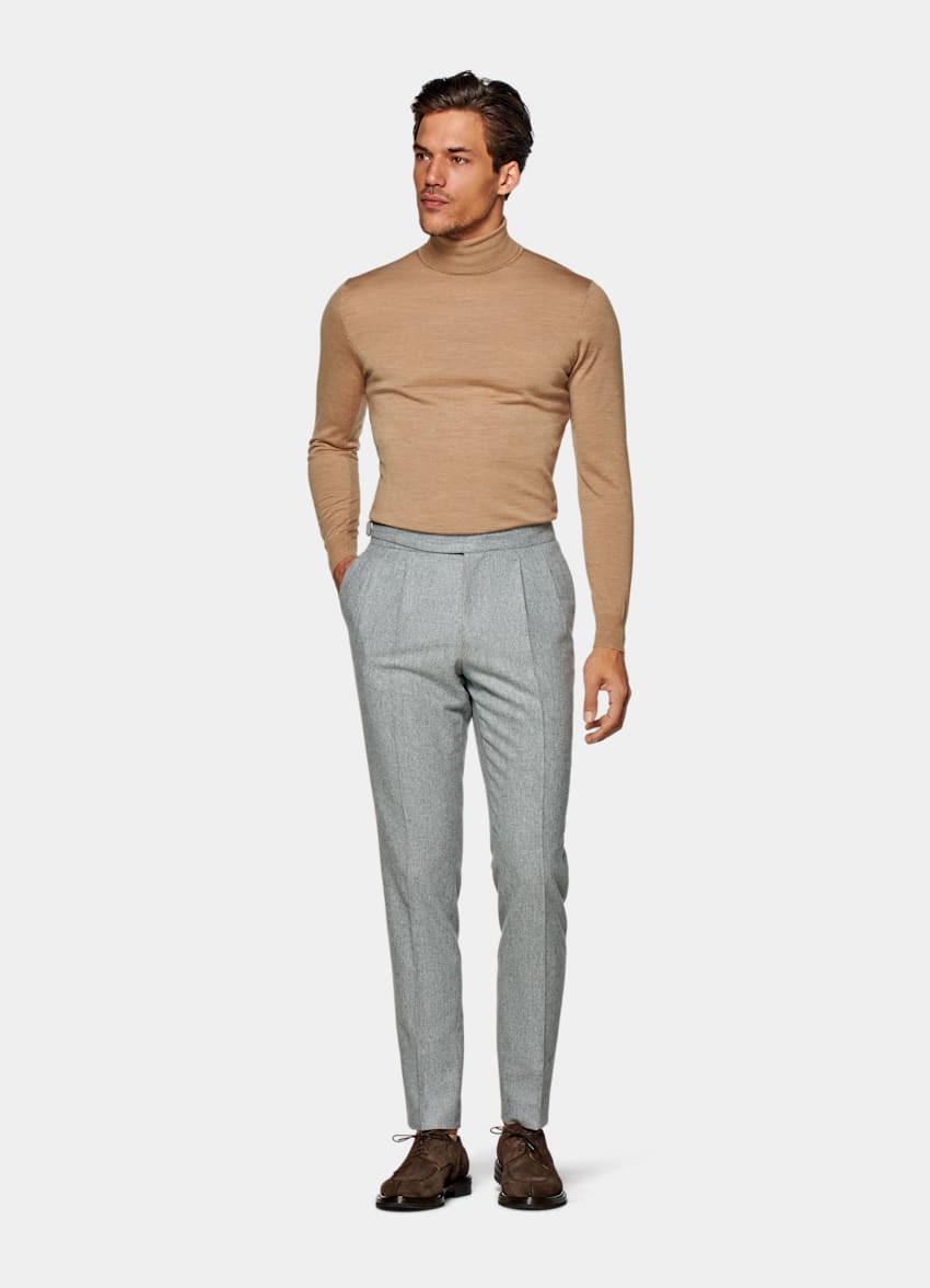 light brown turtleneck outfit