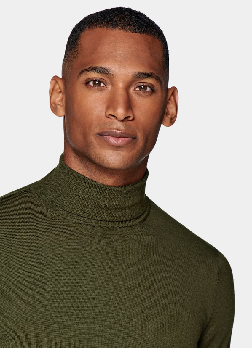 green turtle neck outfit