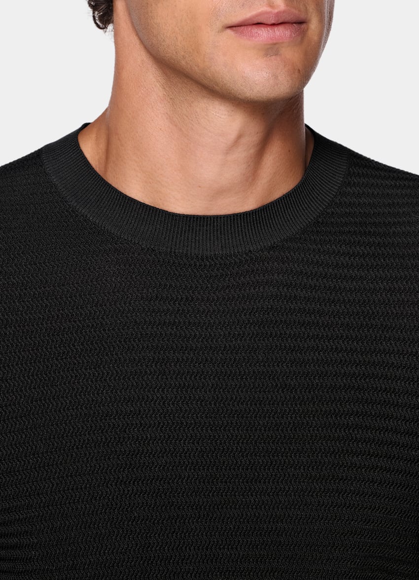 SUITSUPPLY Coton et soie Col rond en jacquard noir &agrave; manches courtes.