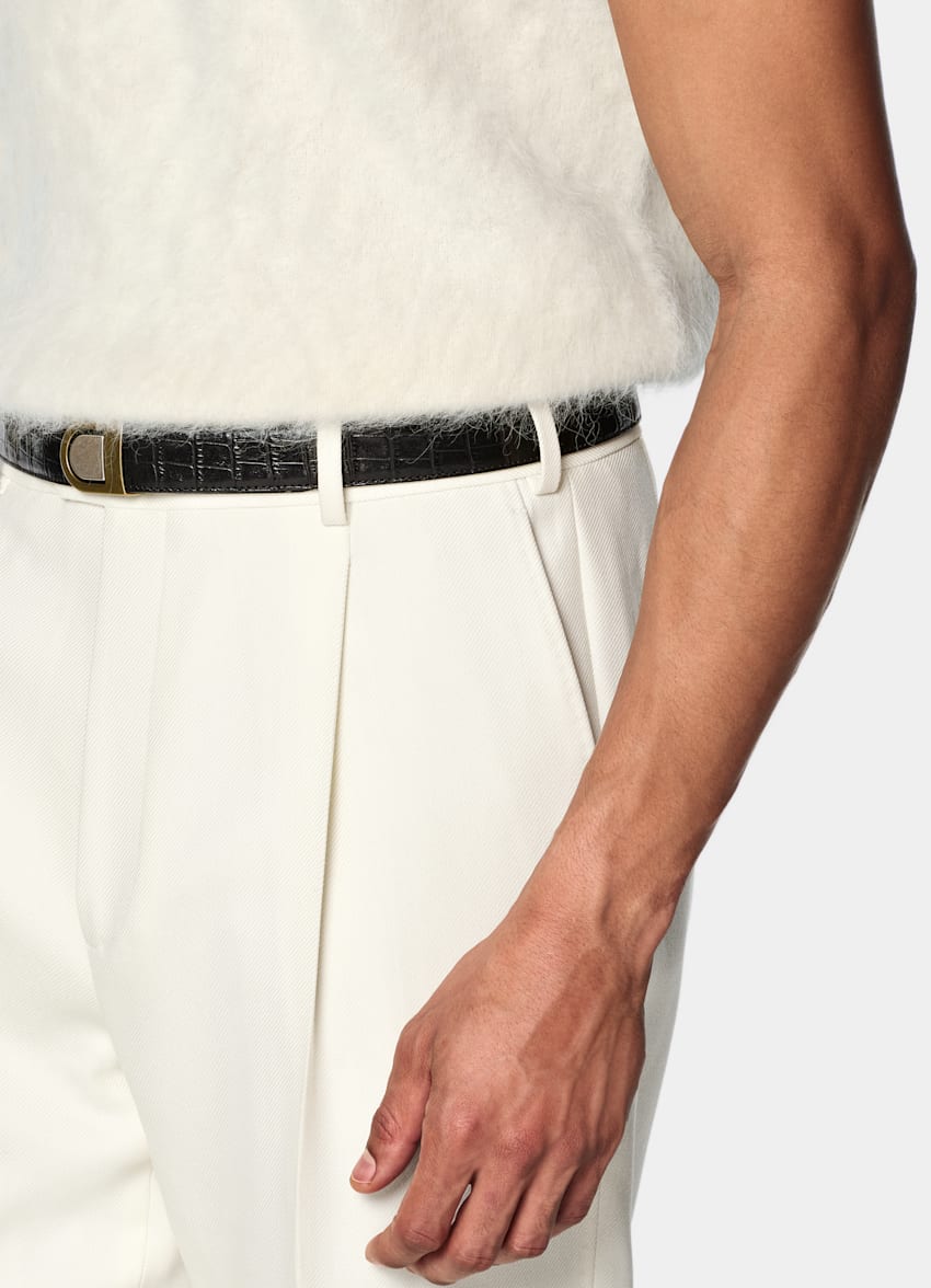 SUITSUPPLY Alpaca Blend Off-White Shaggy Sleeveless Crewneck