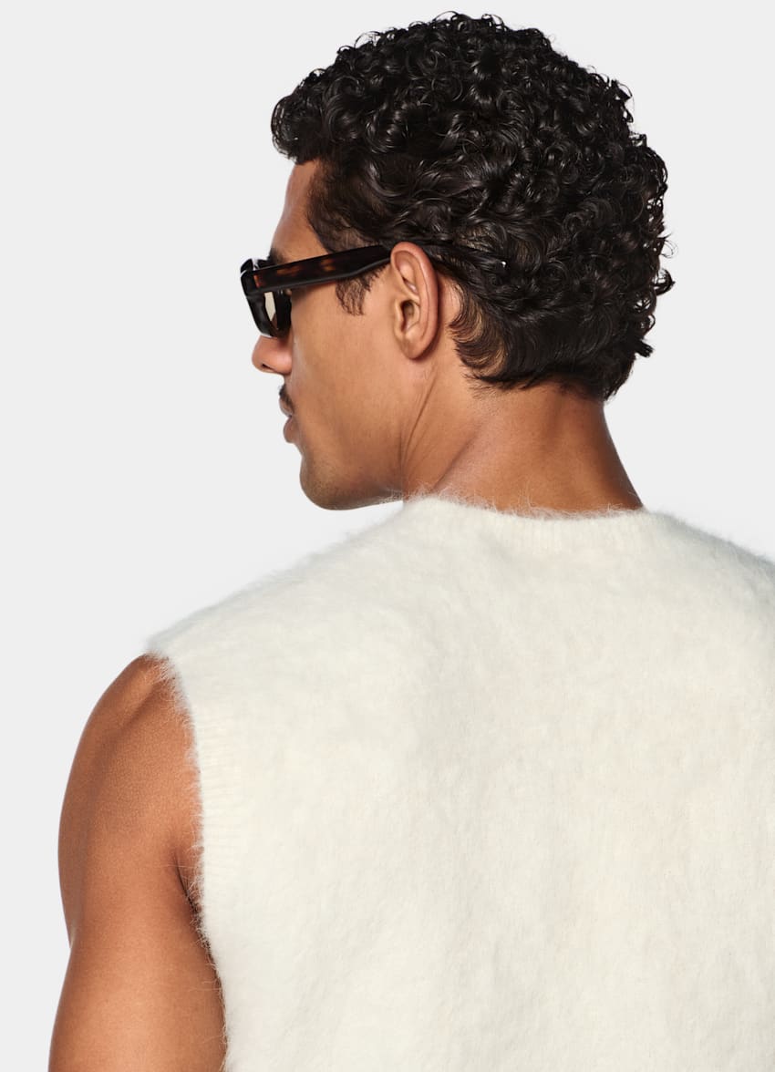SUITSUPPLY Alpaca Blend Off-White Shaggy Sleeveless Crewneck