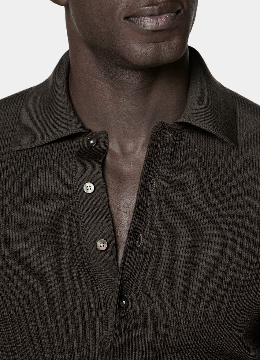 SUITSUPPLY Pura lana Polo in merino a maniche lunghe marrone scuro a coste