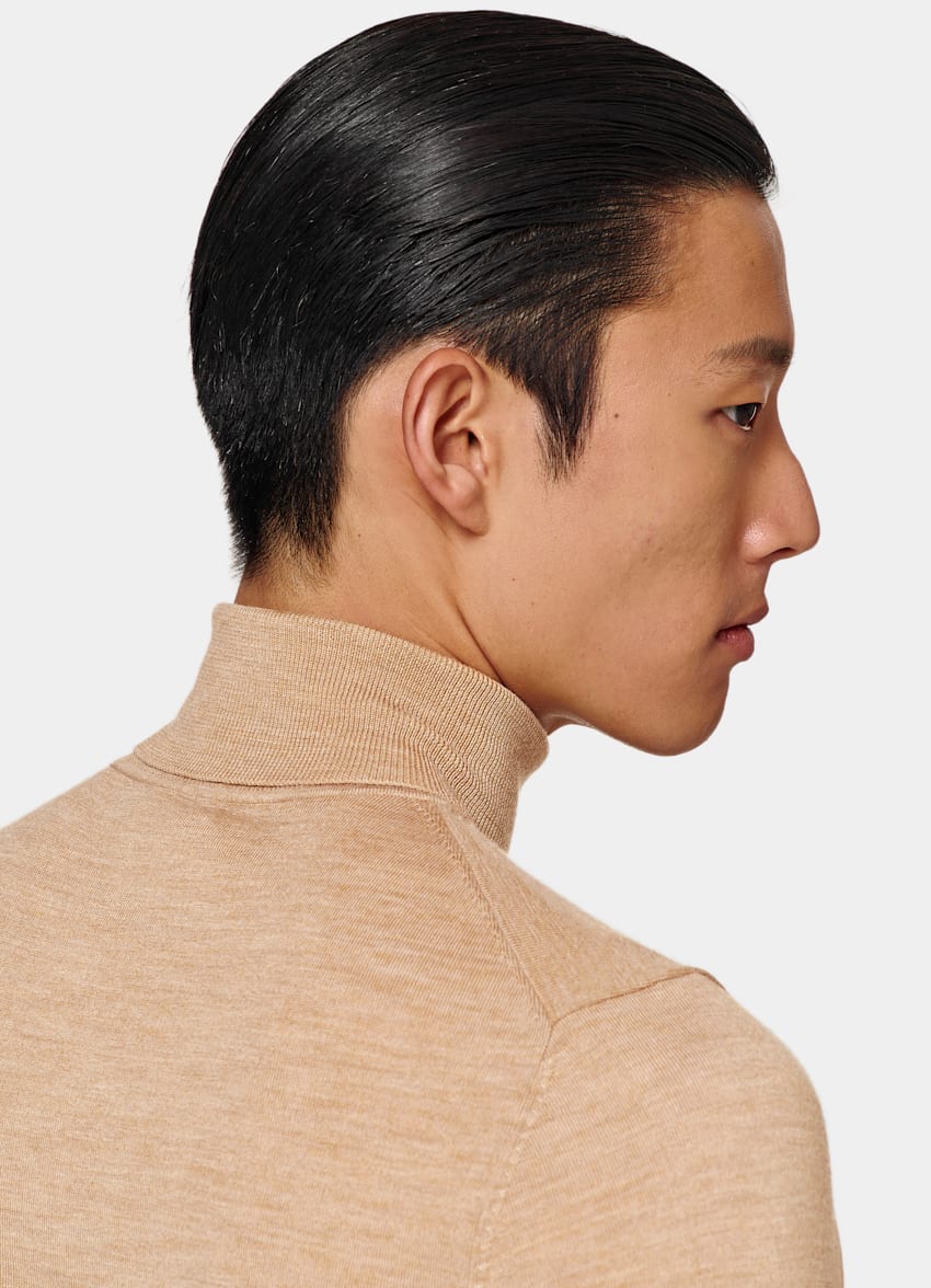 SUITSUPPLY Pure Wool Light Brown Turtleneck
