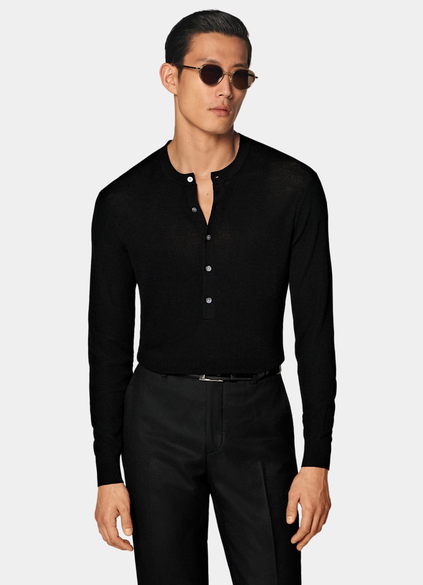 SUITSUPPLY Ren ull Svart ribbad henley