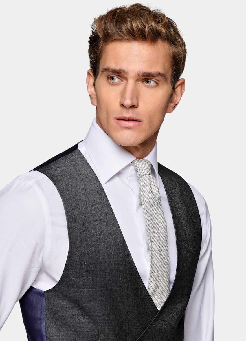 Grey And Black Slim Fit Grey Chequered Suit Vest With Tailored Collar  Perfect For Formal Business And Work From Dieshucai, $24.36 | DHgate.Com