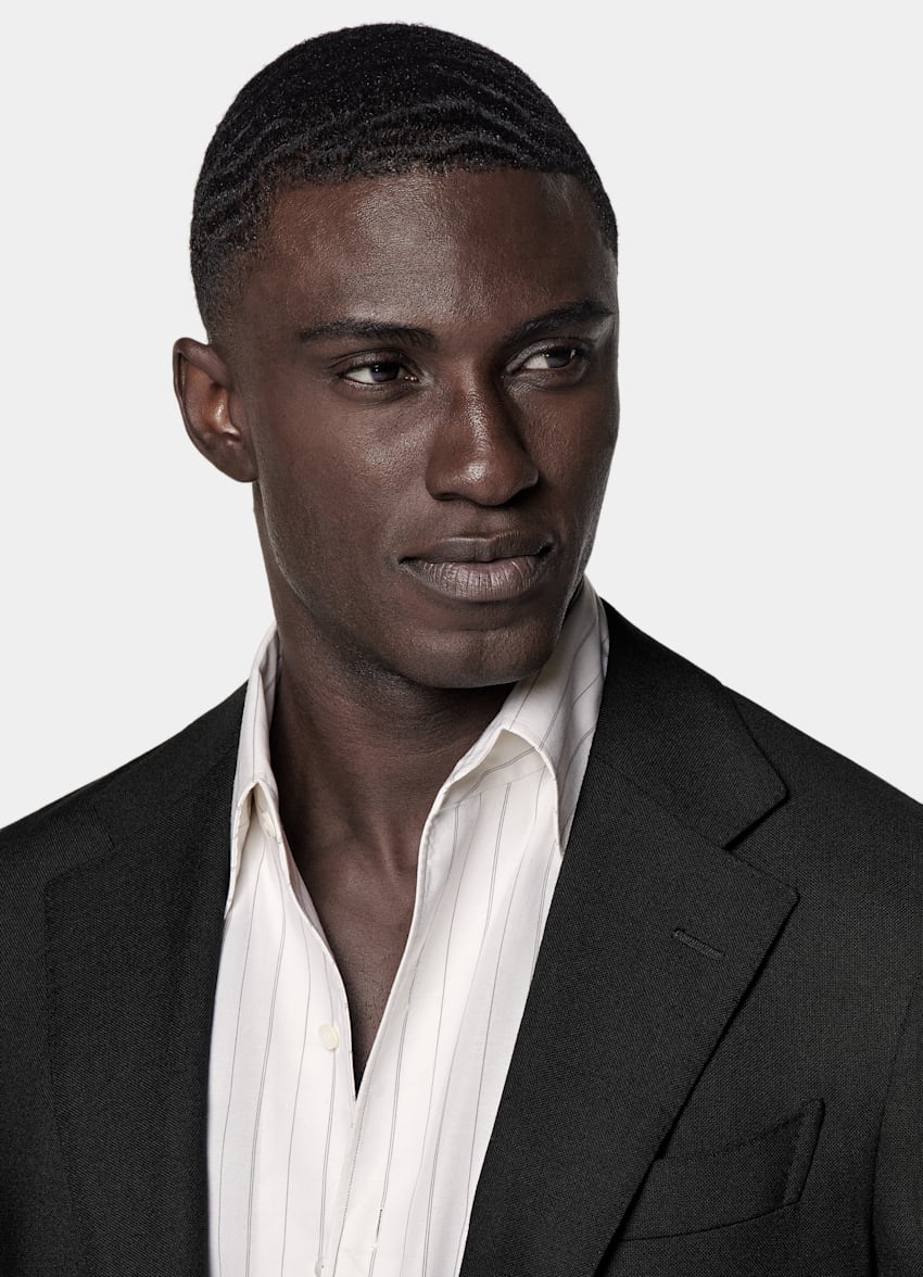 SUITSUPPLY All Season Pure 4-Ply Traveller Wool by Rogna, Italy Black Tailored Fit Havana Suit