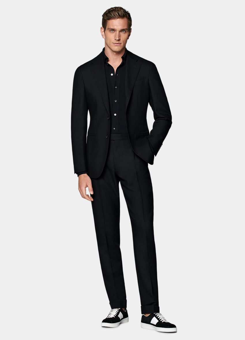 SUITSUPPLY Pure 4-Ply Traveller Wool by Rogna, Italy Black Havana Suit