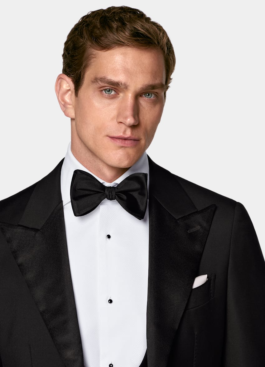 SUITSUPPLY All Season Pure S110's Wool by Vitale Barberis Canonico, Italy Black Three-Piece Tailored Fit Havana Tuxedo