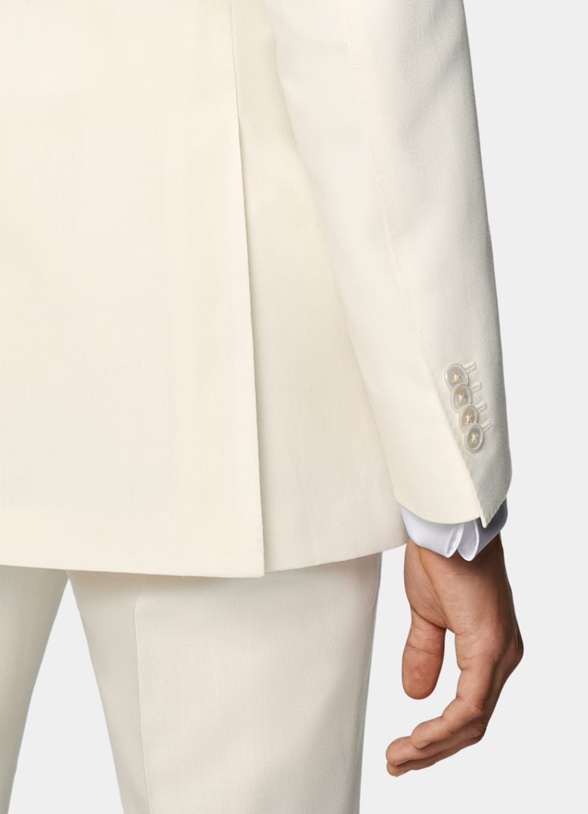 SUITSUPPLY Pure 4-Ply Traveller Wool by Rogna, Italy Off-White Tailored Fit Havana Tuxedo