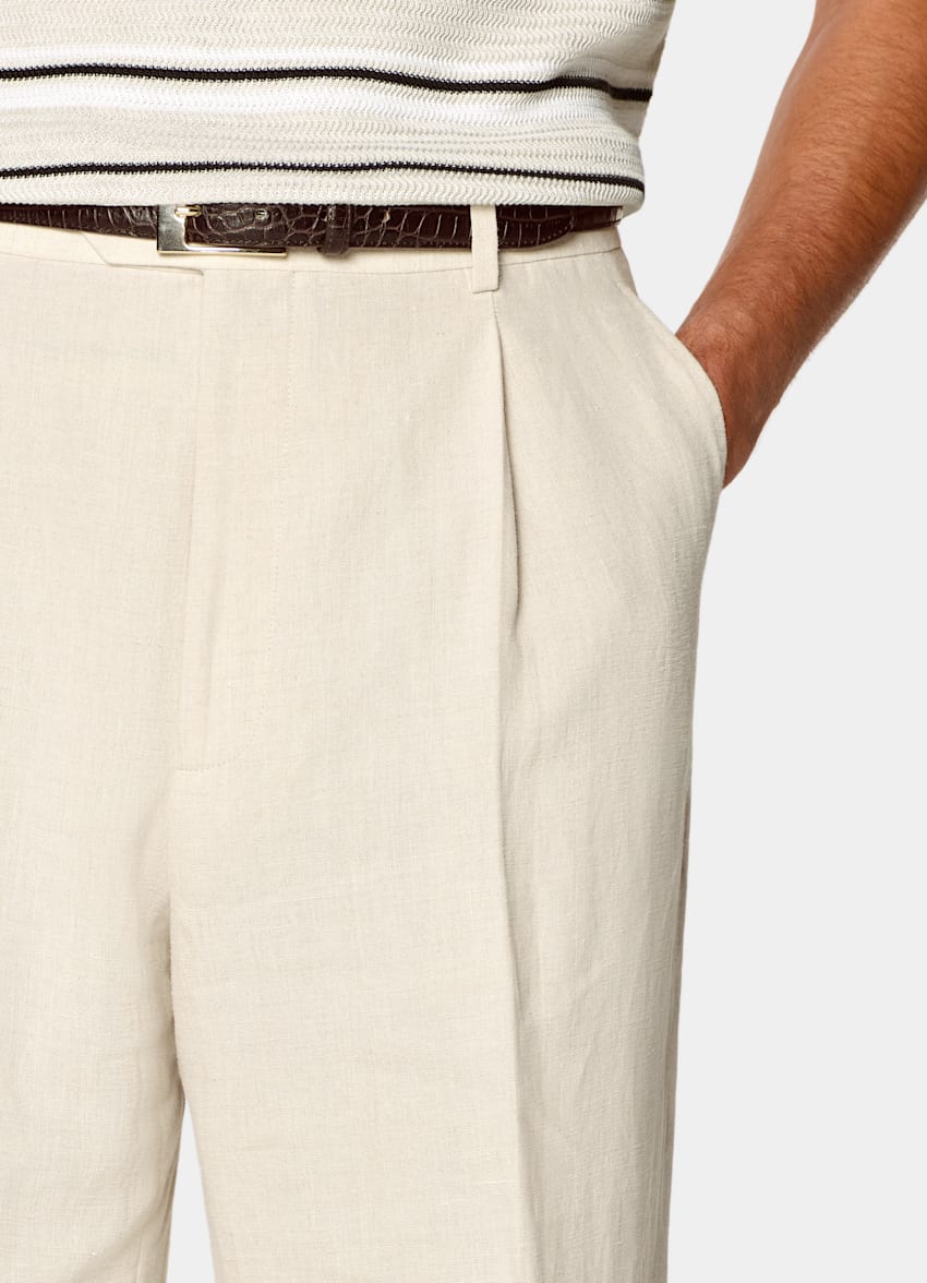 SUITSUPPLY Summer Pure Linen von Libeco, Belgien Sand Relaxed Fit Roma Suit